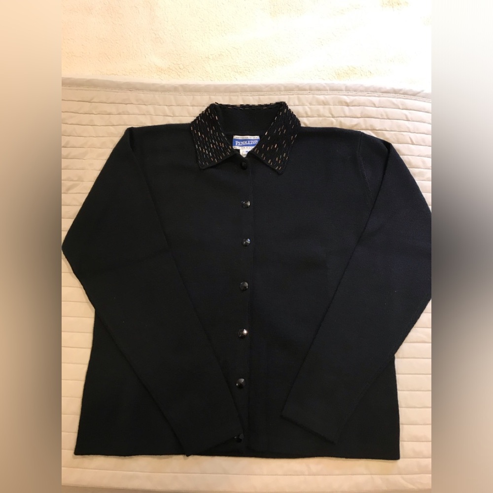 Classic Pendleton sweater/jacket - Picture 3 of 6